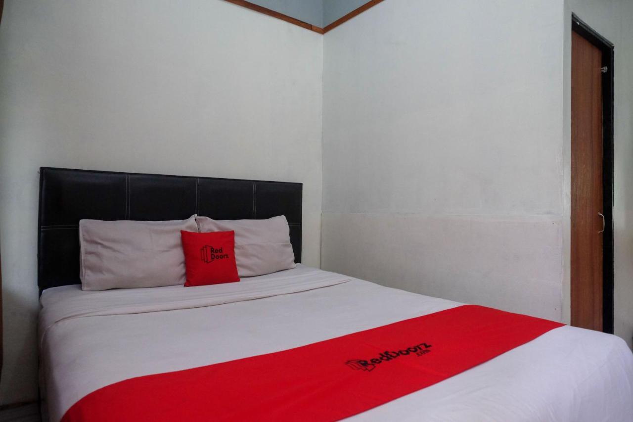 Reddoorz Near Lotte Mart Maguwoharjo Yogyakarta Hotel Bagian luar foto